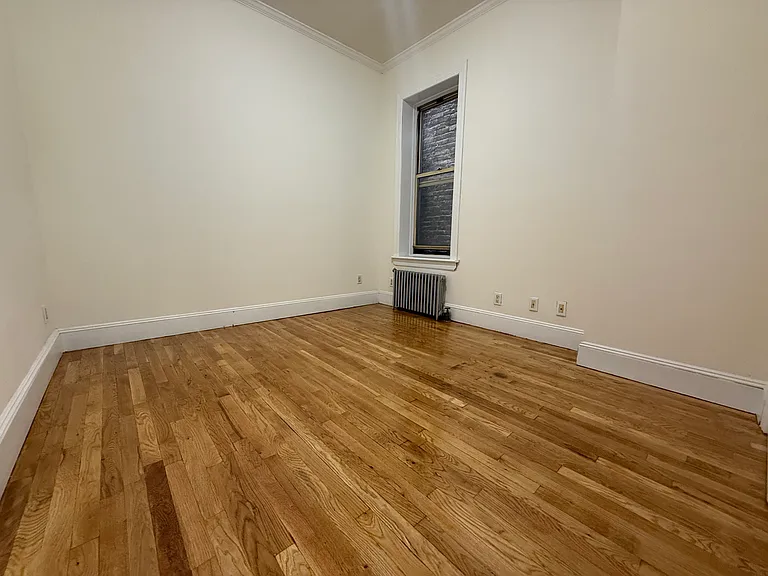 360 Union St #B2 — Photo 6