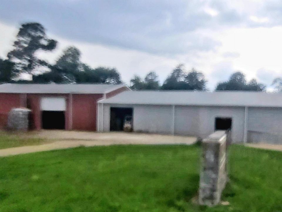 1st image of 221 Lockerplant Rd