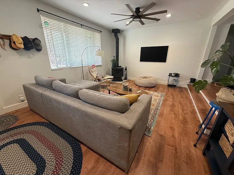 60874 Granite Dr — Photo 5