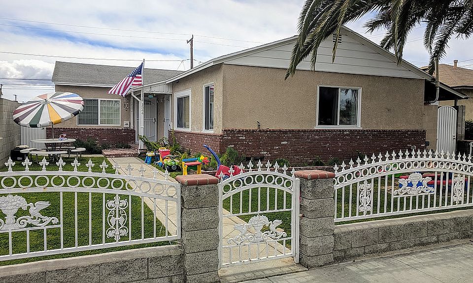 1st image of 1542 Marine Ave