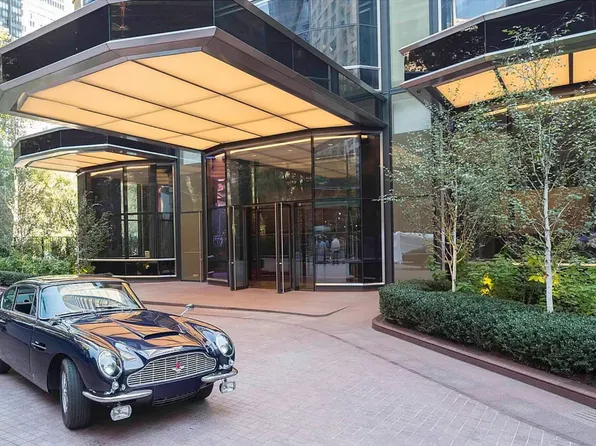 50 United Nations Plaza image 25 of 26