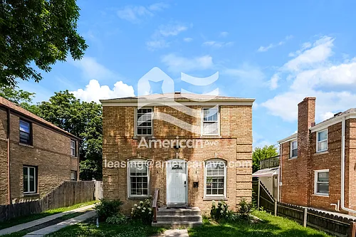 2408 Webster St Photo 1