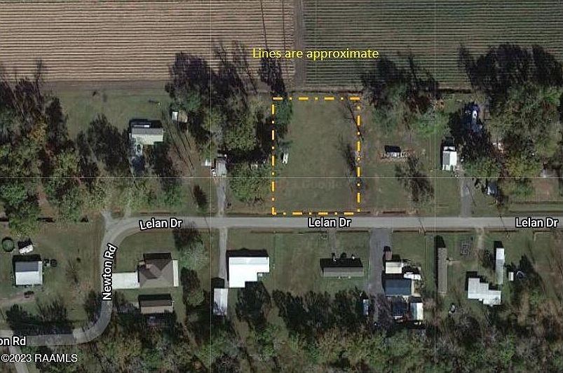 2nd image of Lelan Dr