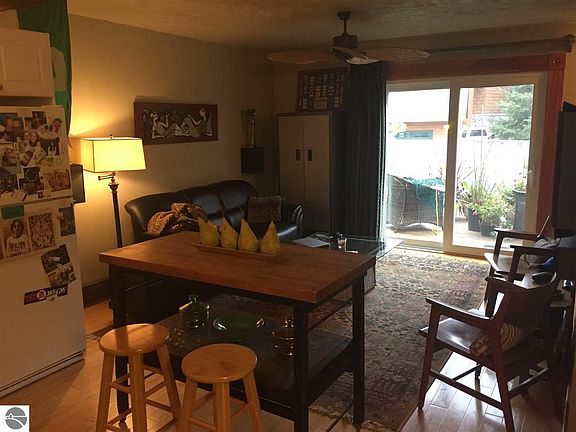 5th image of 9012 N Bayshore Dr APT 5