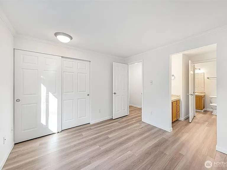 10026 NE 127th Pl #D-117 — Photo 15