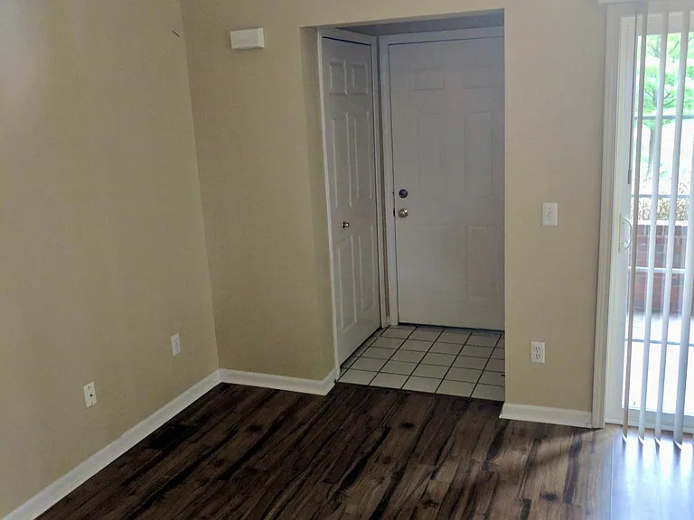 2916 Barclay Way — Photo 7