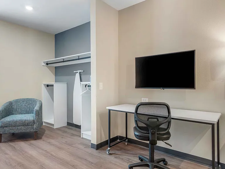 Superior Studio - 2 Full Beds