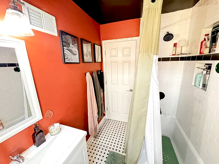 8034 W Center St — Photo 14