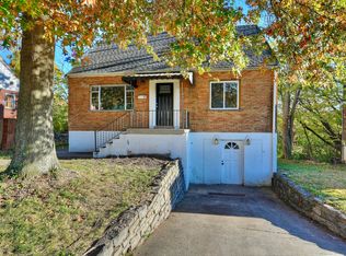 8 W Ridge Pl, Newport, KY 41071