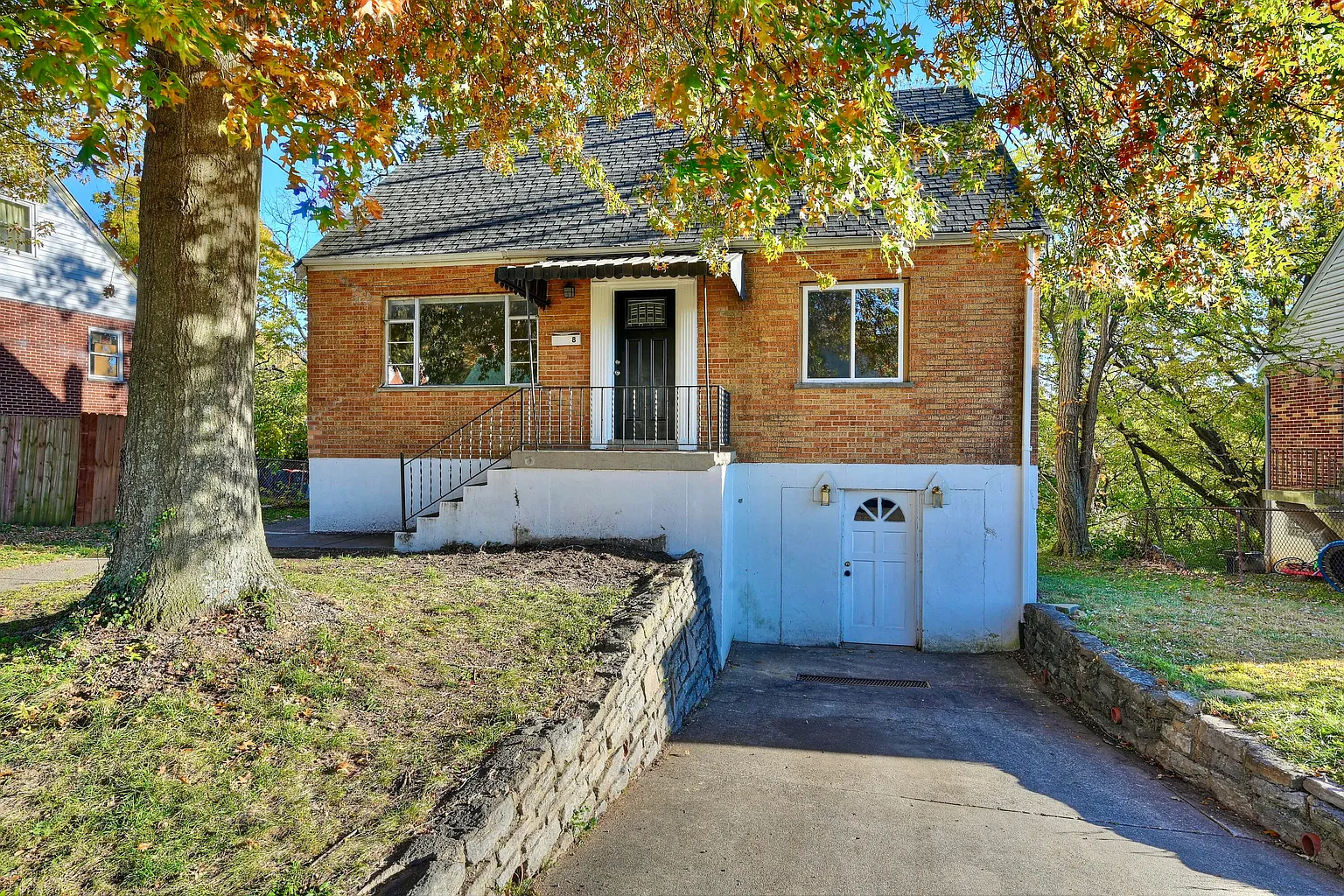 8 W Ridge Pl photo 1