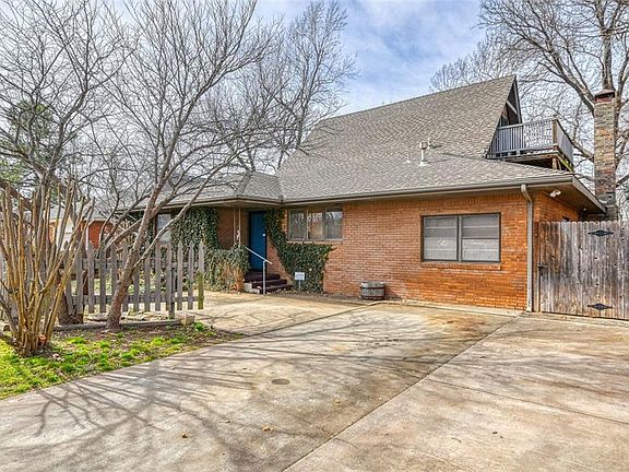 2nd image of 522 Dee Ann Dr