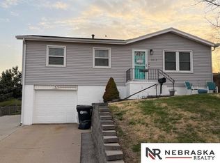 3612 S 88th St, Omaha, NE 68124