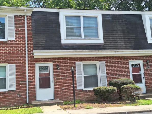 344 Susan Constant Dr, Newport News, VA 23608