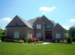 7550 Barbera Dr, Kernersville, NC 27284