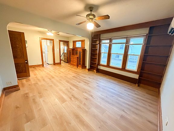 Open concept Living and dinning room