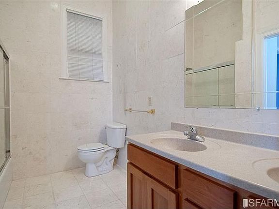 2nd image of 1391 Baker St #1391