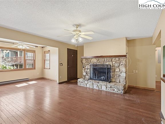 4th image of 155 Glen Burney Lane #C-4