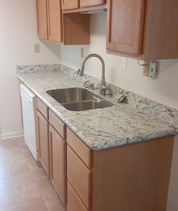 Duplex Western Hills 1221 Western Hills Dr Evansville IN Zillow