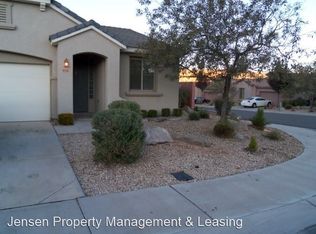 953 N Slow Creek Ln, Washington, UT 84780