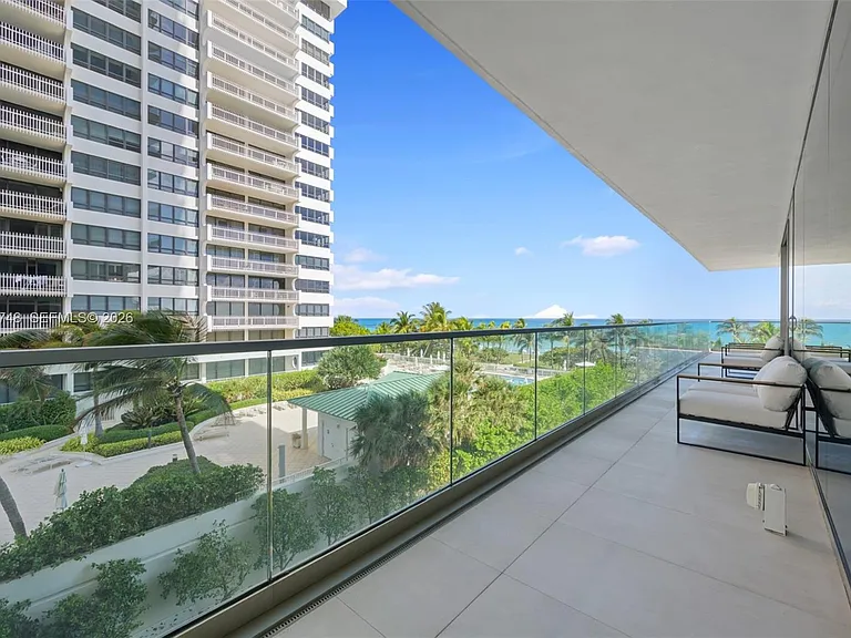 10203 Collins Ave #401 — Photo 6