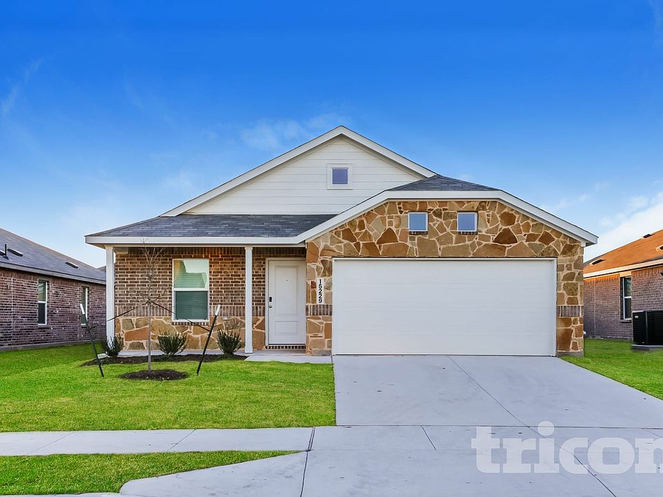 1st image of 15229 Bullfighter Blvd