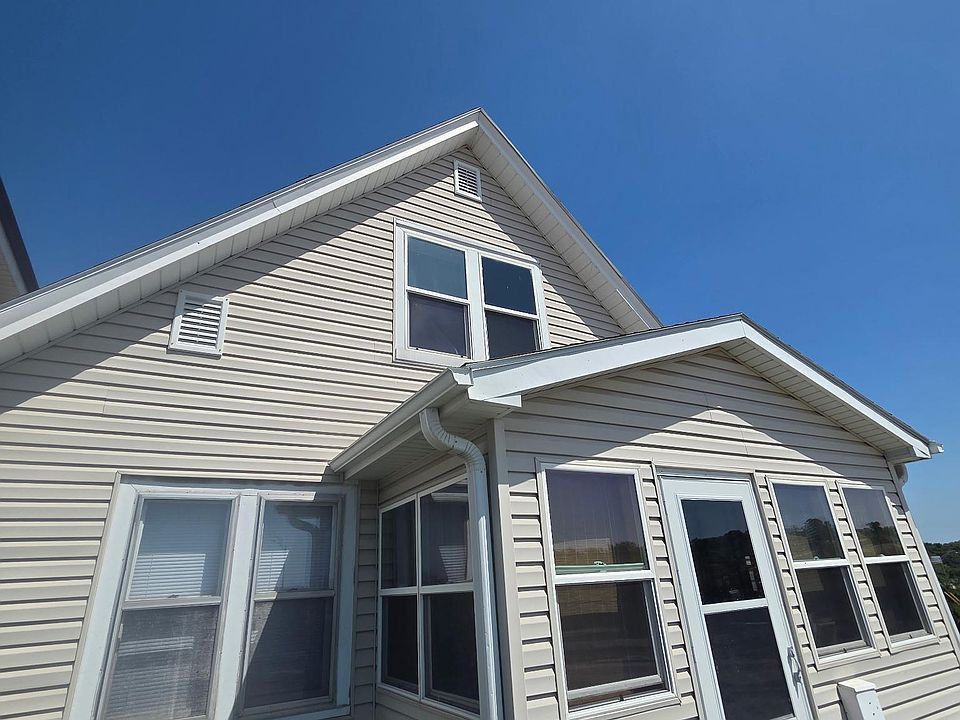 2nd image of 5645 S 23rd St