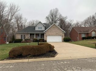 4466 Erin Dr, Floyds Knobs, IN 47119
