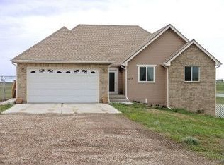 1273 War Admirial Rd, Cheyenne, WY 82009