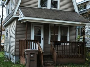 193 Beach St, Pontiac, MI 48342