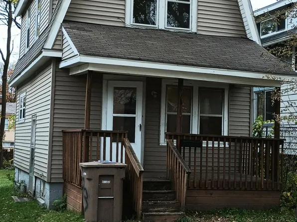 193 Beach St, Pontiac, MI 48342