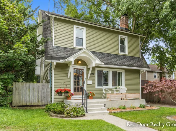 1108 Fisk St SE, Grand Rapids, MI 49507