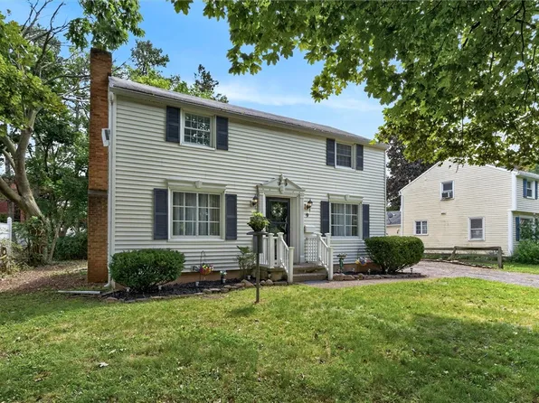 9 Apollo Dr, Rochester, NY 14626