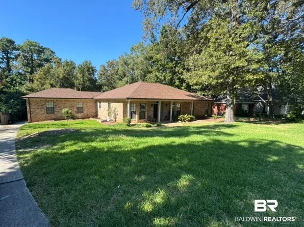 801 Artillery Range St, Daphne, AL 36527
