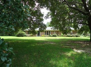 1217 W Main Ave, Lumberton, MS 39455