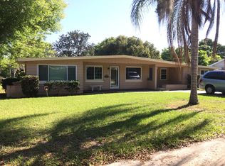 2076 Sylvan Point Dr, Mount Dora, FL 32757