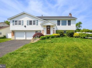 200 Orchard Ave, Somerdale, NJ 08083