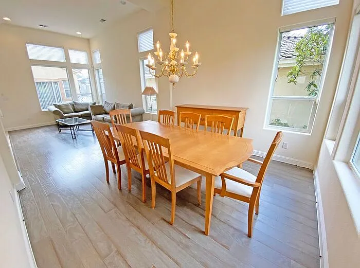 5821 Killarney Cir — Photo 11