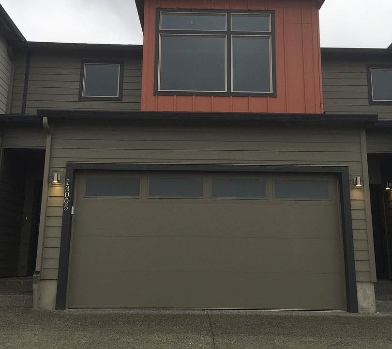 1st image of 13005 NE 24th Cir