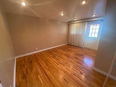 5th image of 13626B SE 10th St