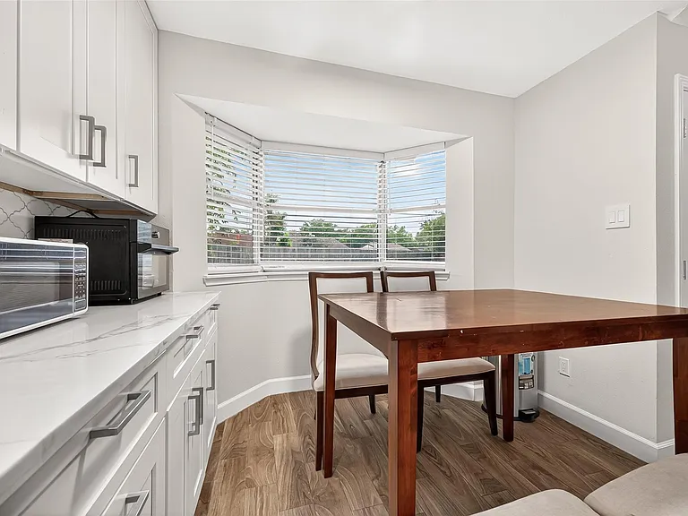 13318 Ascot Glen Ln — Photo 24