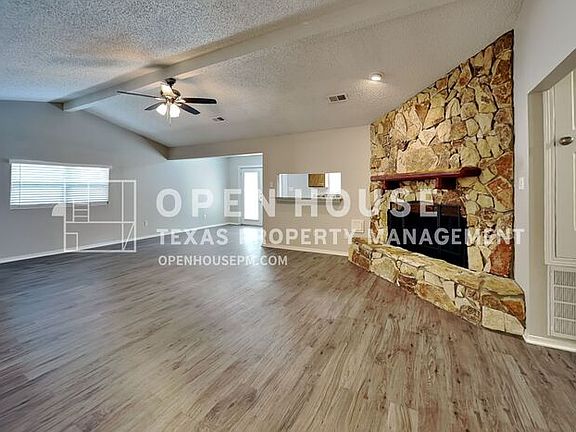 5th image of 3119 Park Garden Dr