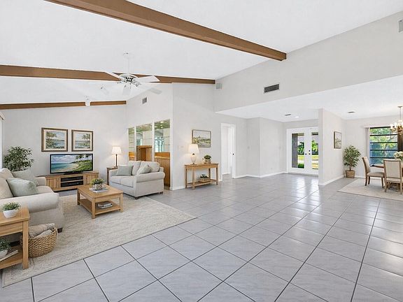 3rd image of 6053 Petaluma Drive