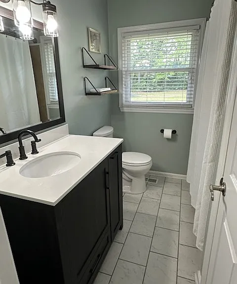 102 McCormick Ave — Photo 6