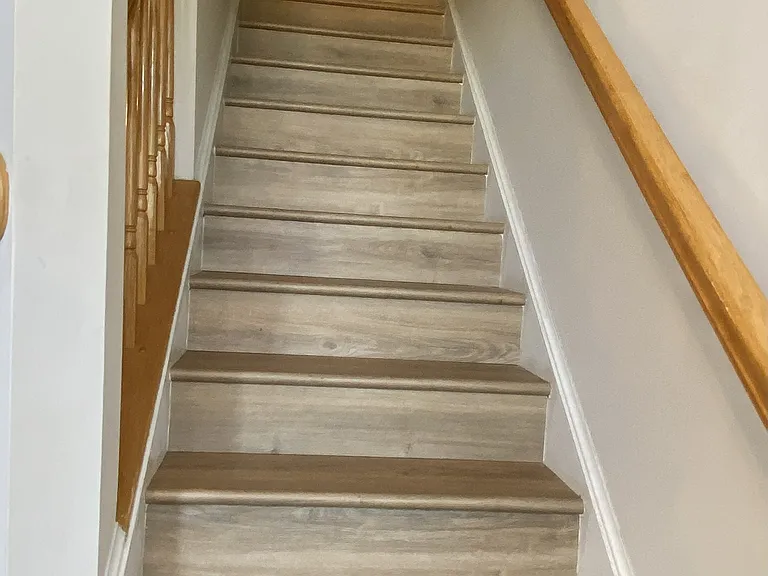Stairs (up)