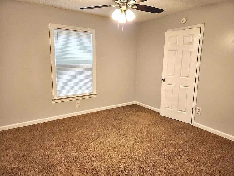 7188 Pleasant Ridge Rd — Photo 21
