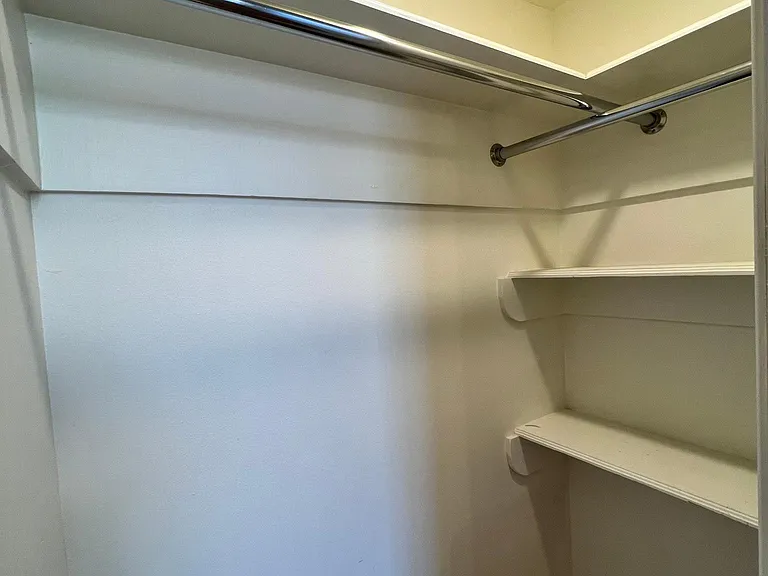 904 Scott St #1 — Photo 33