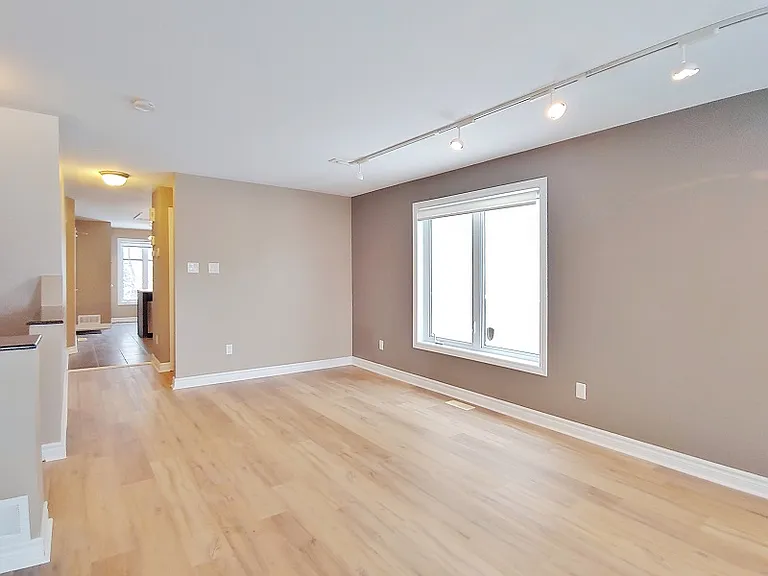 605 Chapman Mills Dr #B — Photo 7