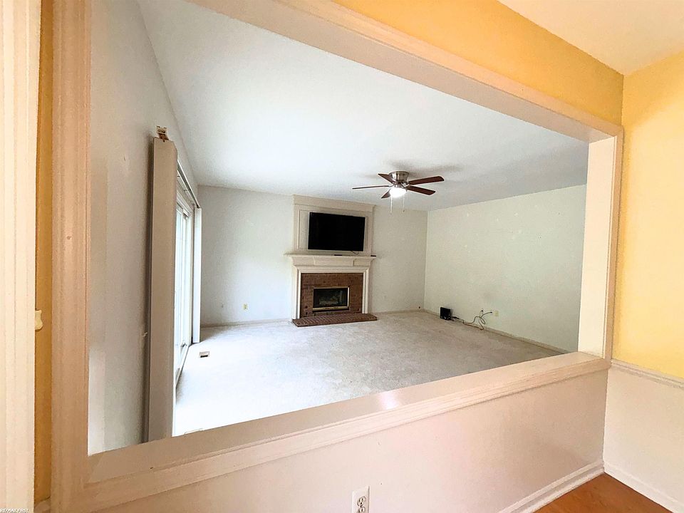 2356 Pleasant View Dr, photo 8
