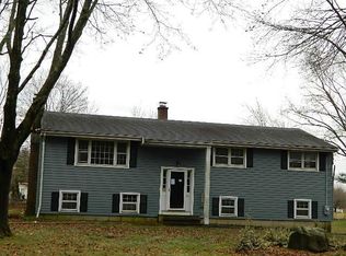 6 Coach Dr, Northford, CT 06472