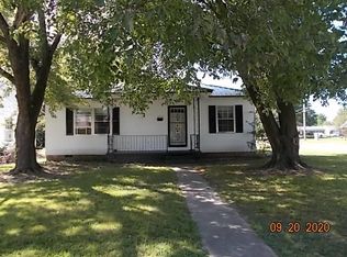 929 J St NW, Miami, OK 74354